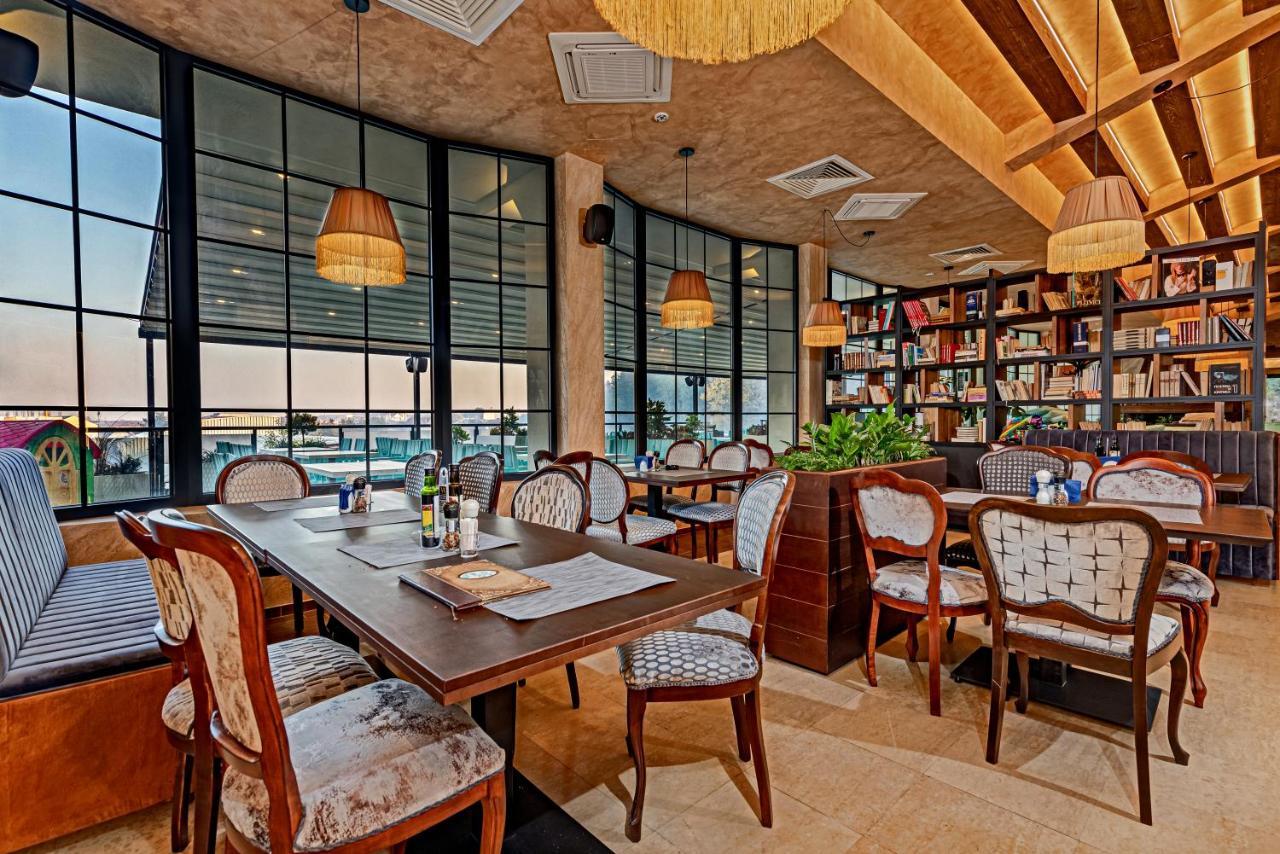 Hotel Ub Aqua Park Ub Екстериор снимка